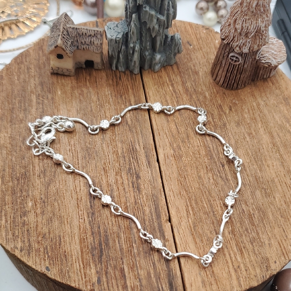 1990s Elegant Silver Tone Anklet B3413